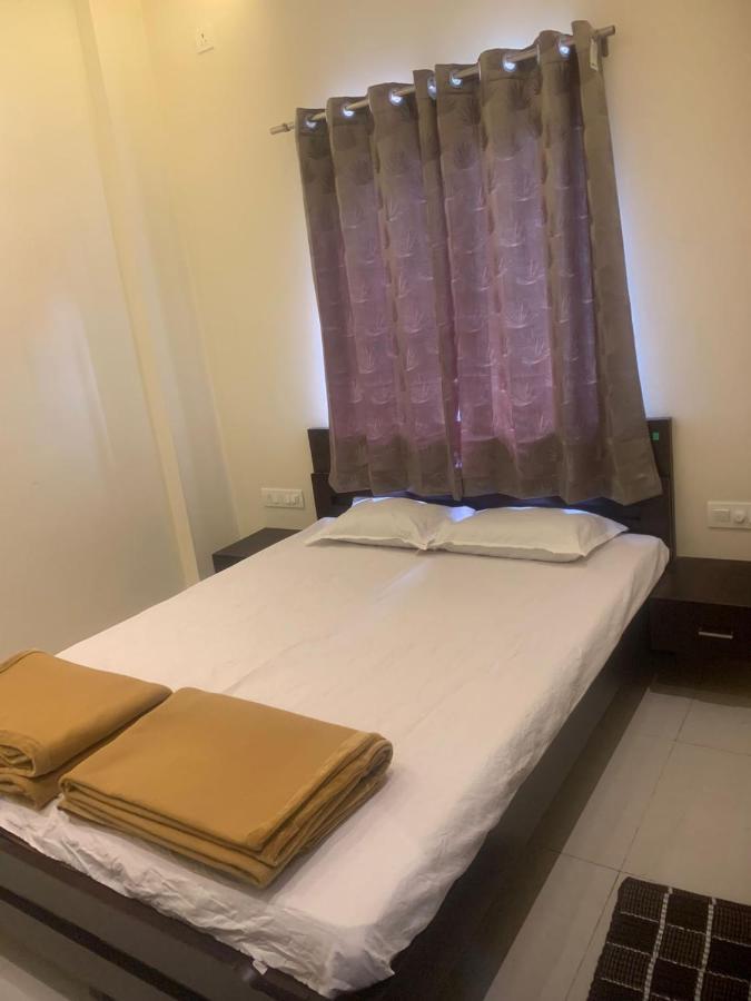 Shri Mahalaxmi Executive Yatri Niwas Villa Kolhapur Exterior photo