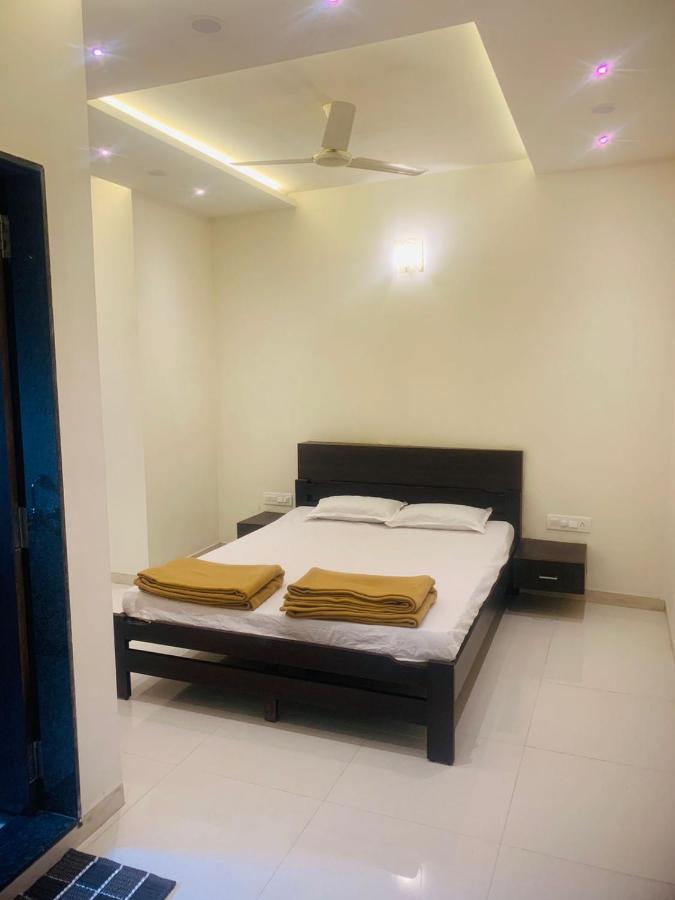 Shri Mahalaxmi Executive Yatri Niwas Villa Kolhapur Exterior photo